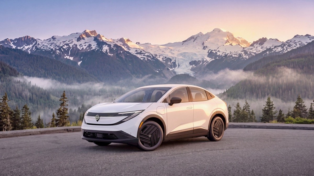 Canadian EV Sales Climb in Q3 2026 — GM Up 118%, Hyundai 15%, Toyota 30%, Nissan Leaf Surges