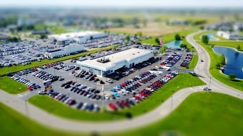 Car Dealers Still Waiting on Ottawa for Old EV Rebate Reimbursements