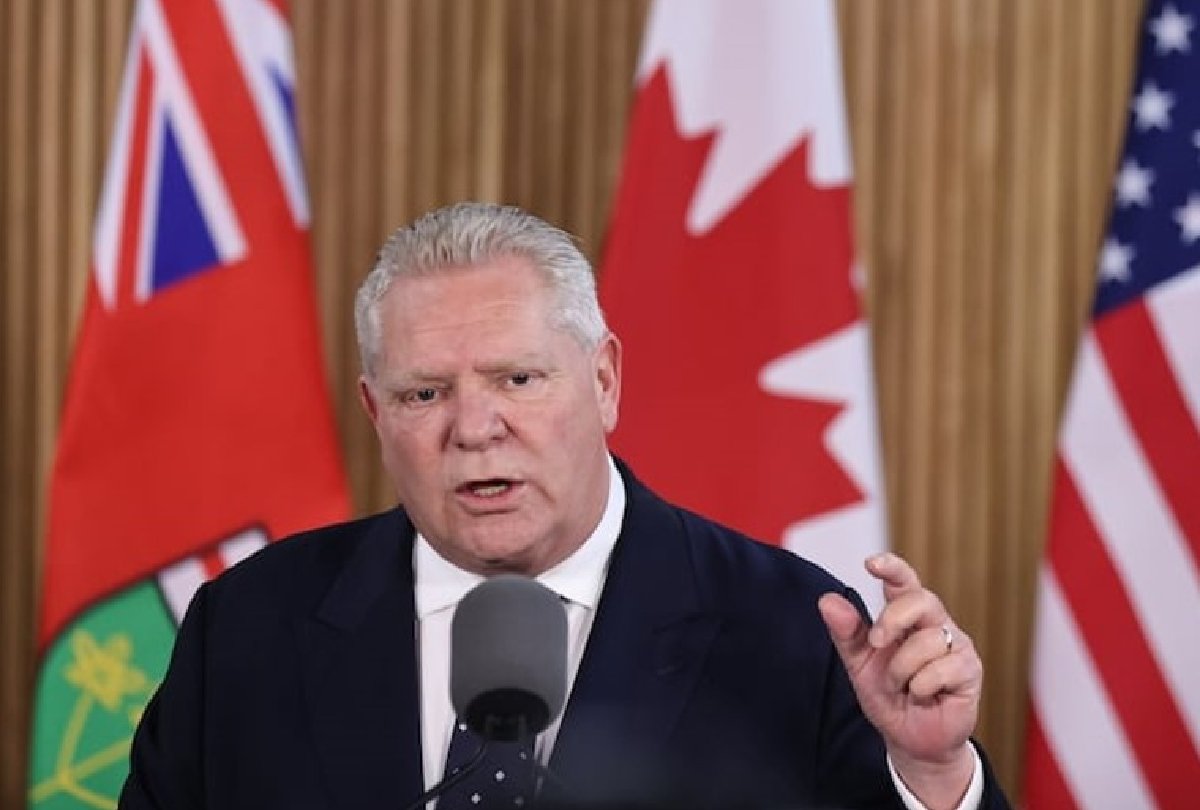 Ford « totalement contre » les trousses de VÉ chinois à Brampton : les pourparlers Stellantis–Leapmotor fixent la ligne de l'Ontario