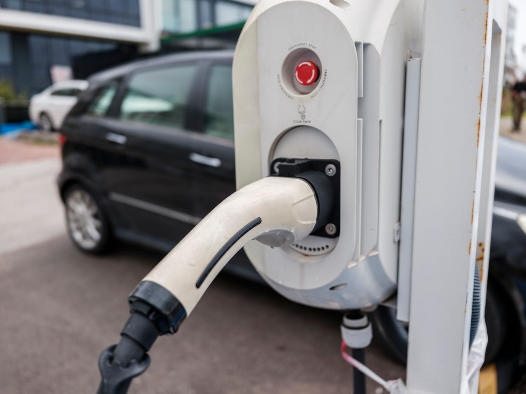 La dégradation des batteries de VÉ au Canada : ce qui est normal et comment la ralentir