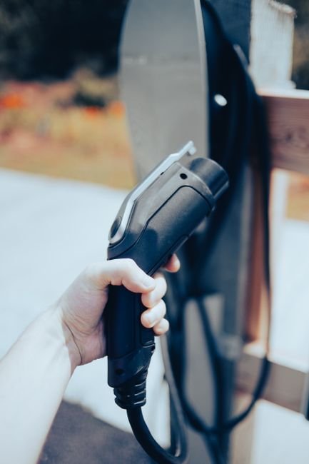 91% of EV Drivers Will Go Out of Their Way for a Recommended Charger, Study Finds