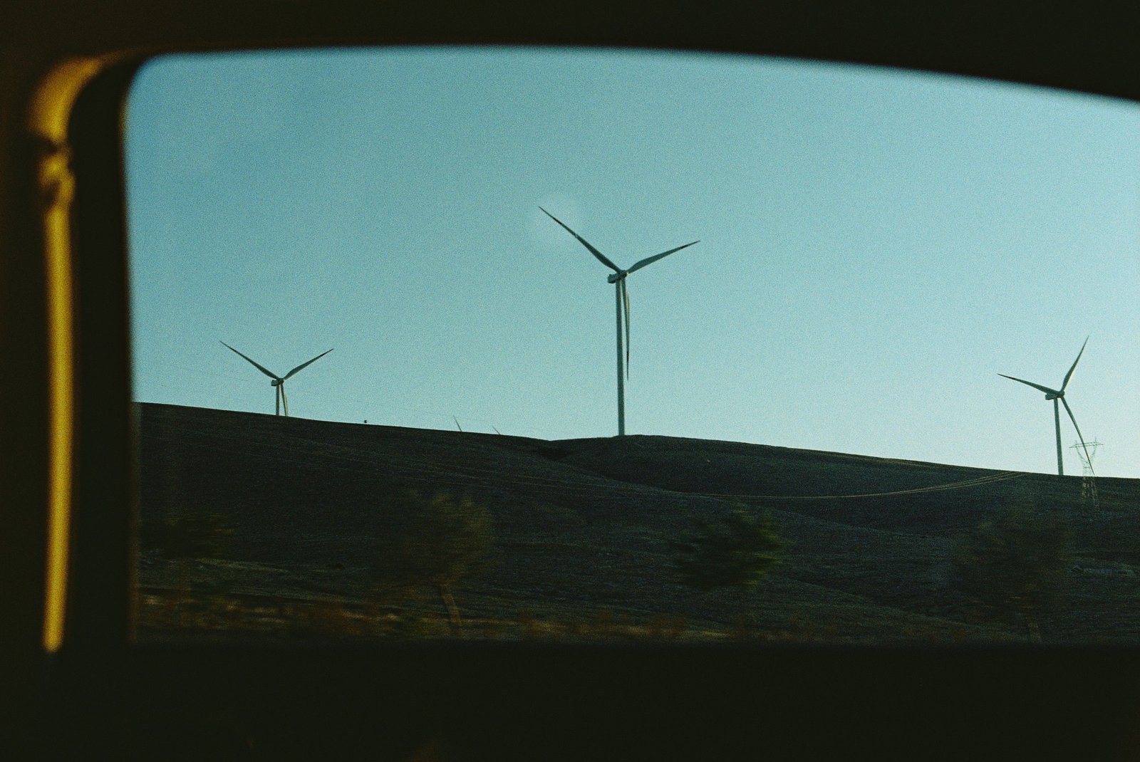 Hydro-Québec Wants to Triple Wind Power — and a Coalition Is Marching for a Moratorium
