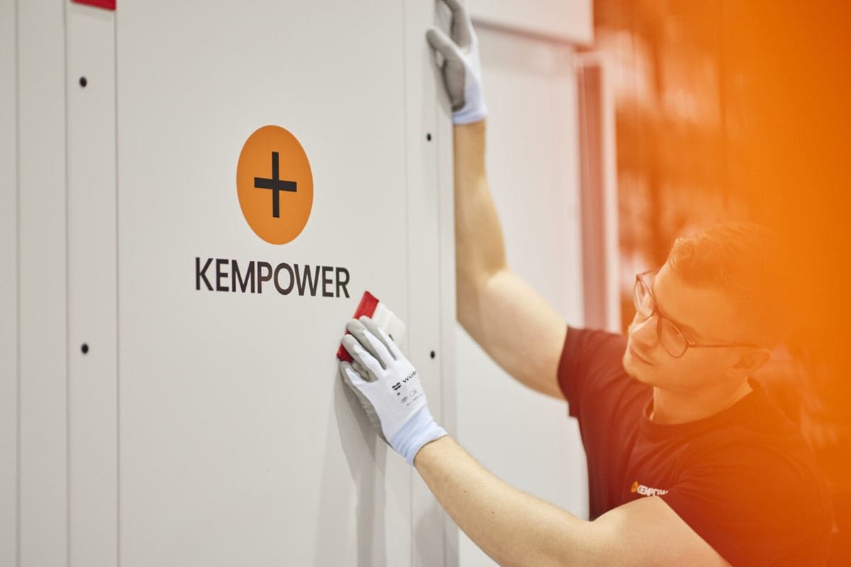 Kempower électrifiera les ports canadiens de DP World — 46 chargeurs et 4,4 MW dans la première phase