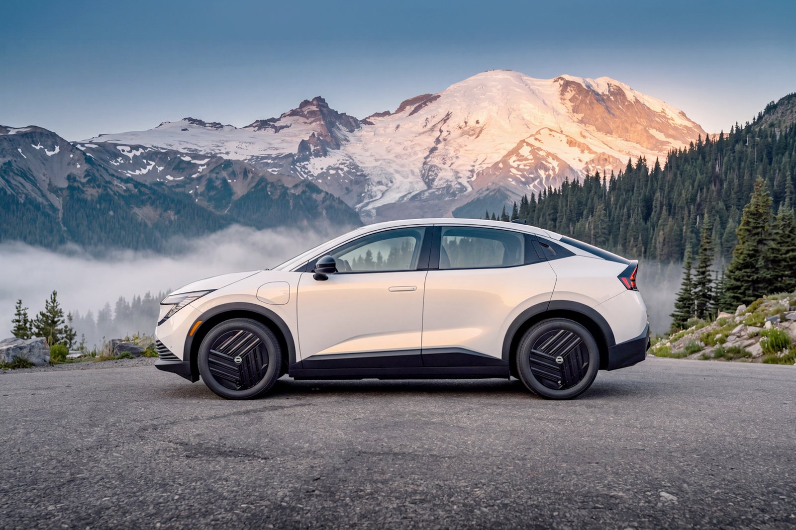 Nissan's $34,998 Leaf S Undercuts Every New EV in Canada — 341 km Range, NACS Port, Rebate Eligible