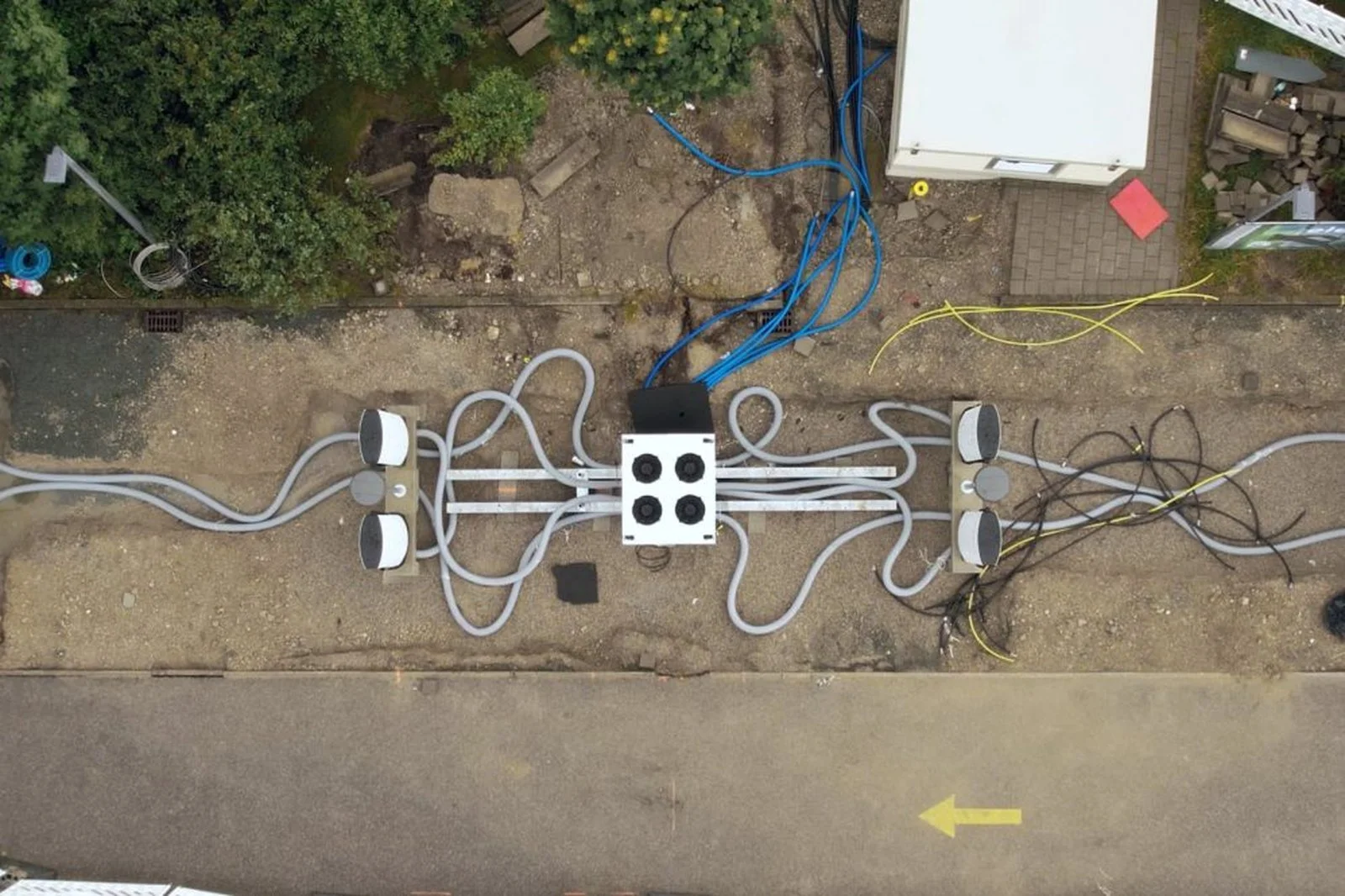 Tesla Unveils Accordion Supercharger With 20% Cheaper Installation