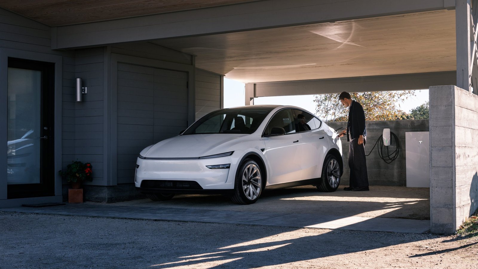 Tesla Recalls 2026 Model Y Over Loose Front Suspension Bolts: NHTSA Campaign 26V558000
