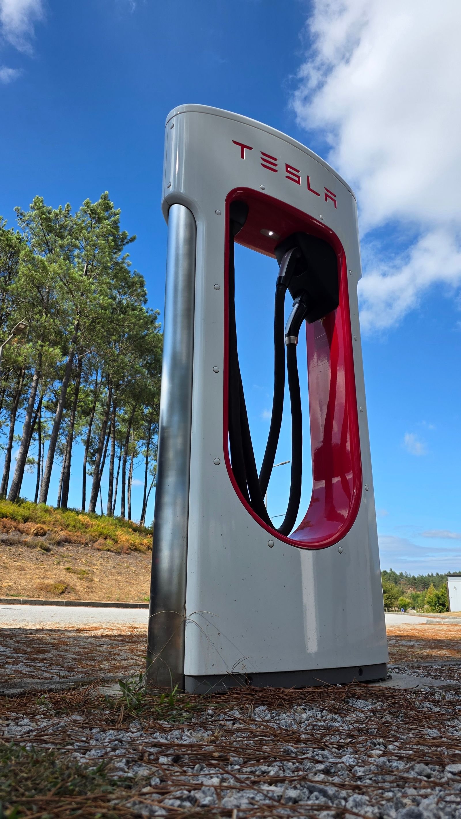 Vote Supercharger Tesla 