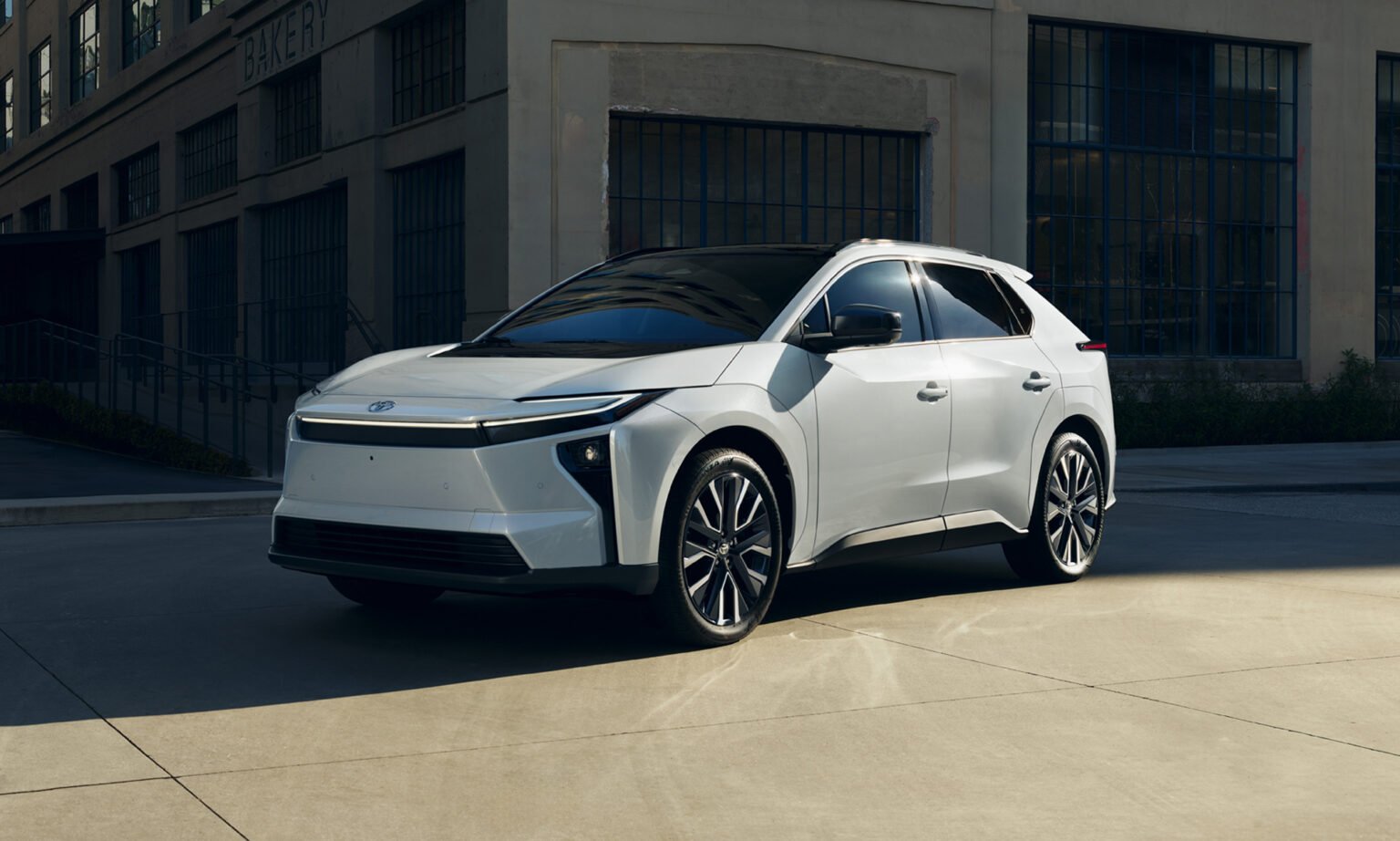 Toyota domine le programme canadien de rabais sur les VÉ — et la bZ en est la raison