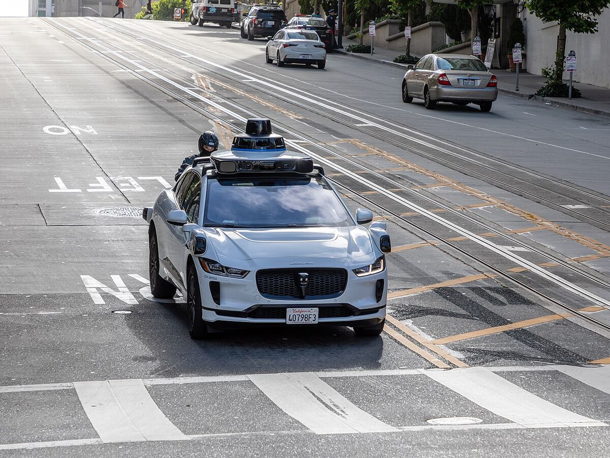 Le lancement du robotaxi de Waymo à Houston montre ce dont le Canada se prive