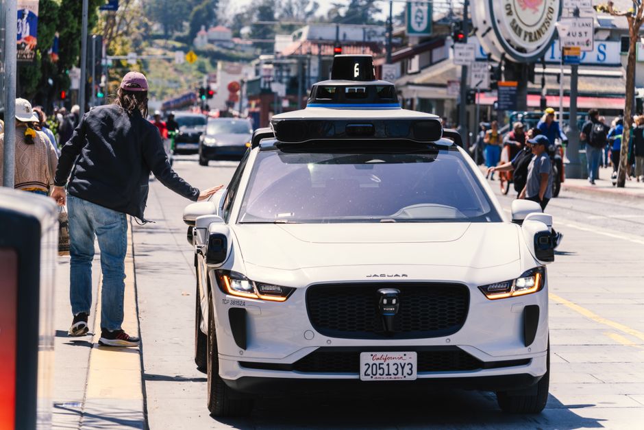 Waymo prévoit lancer un service de robotaxi à Toronto d'ici 2028